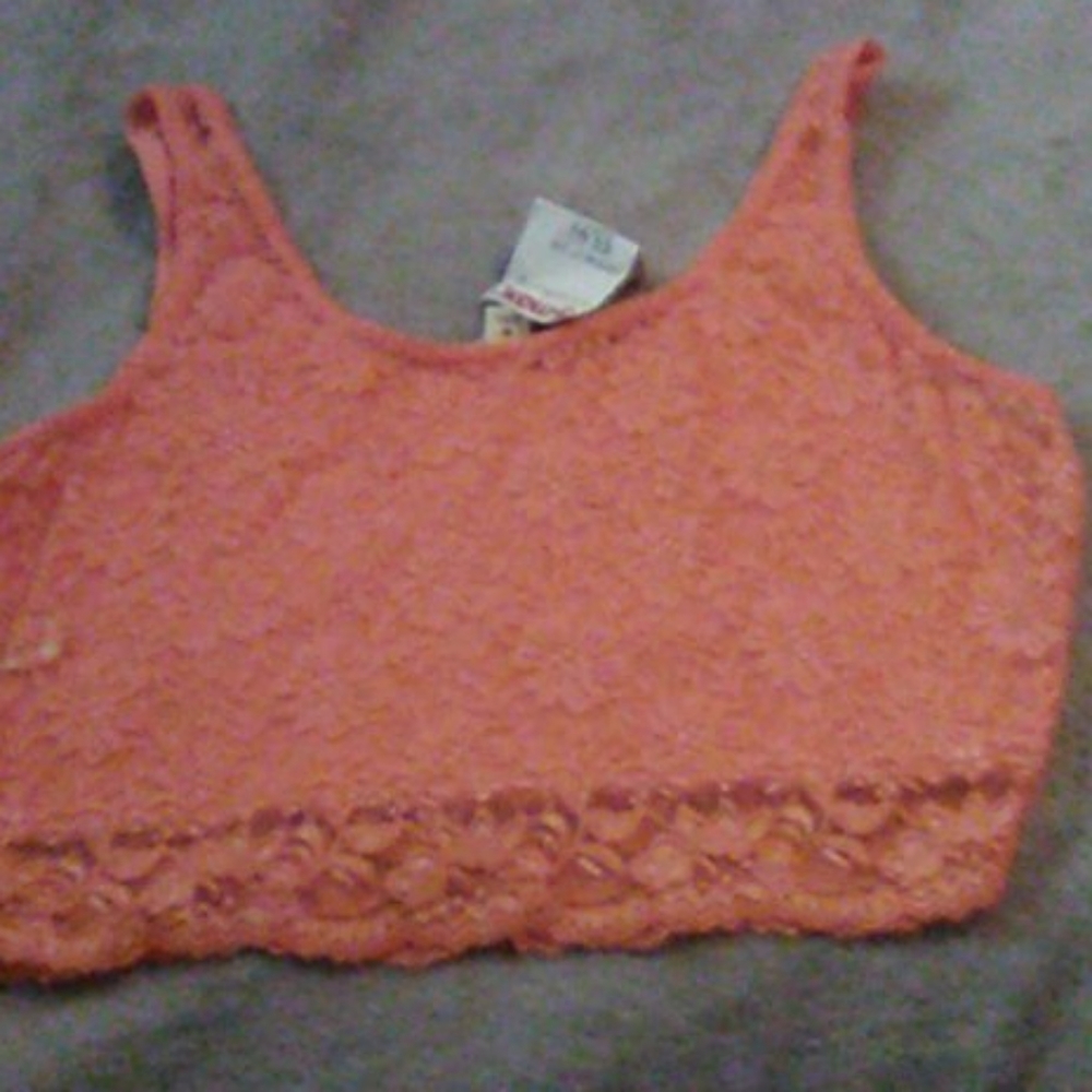 Crop top - Picture 2 of 2